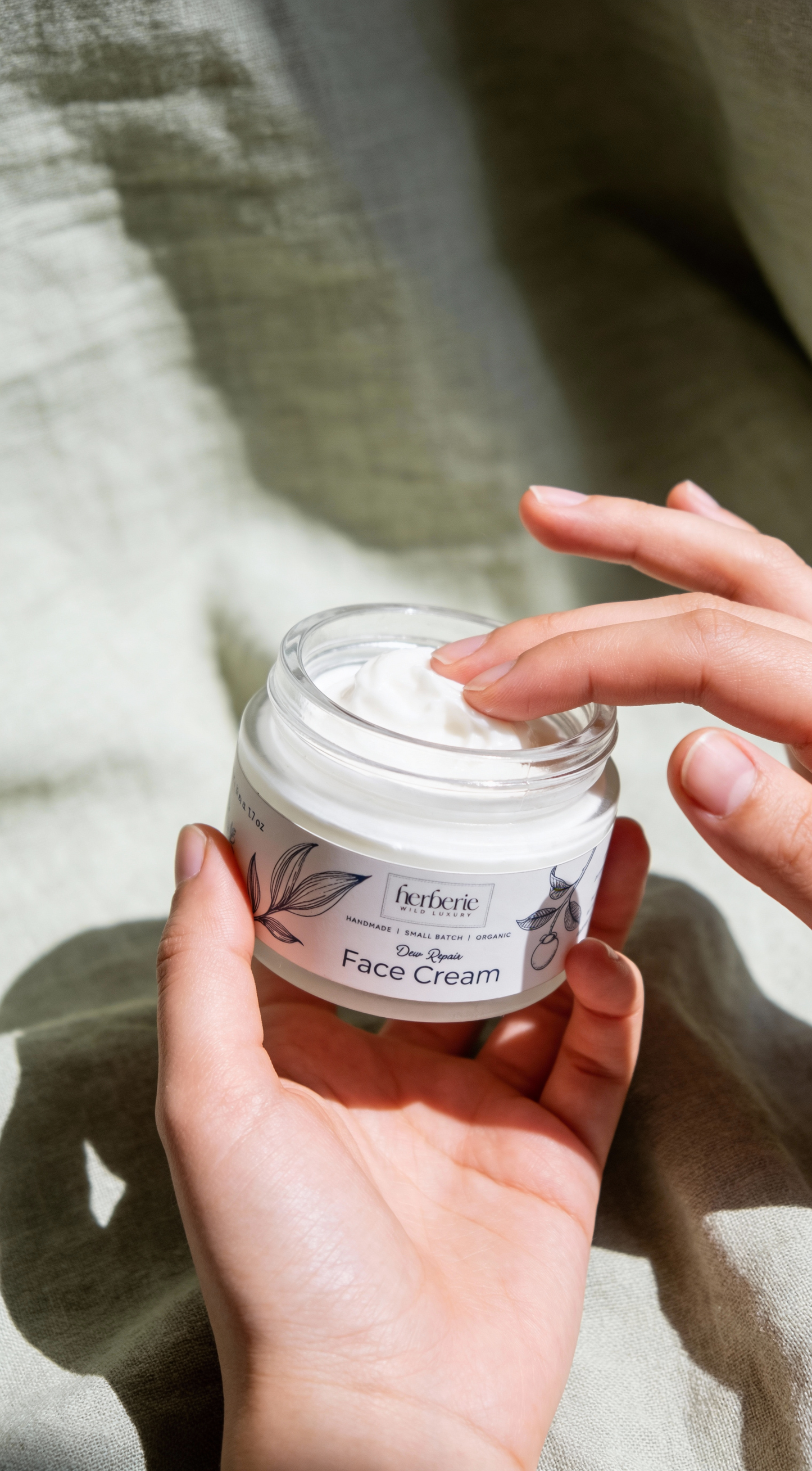 Dew Repair Face Cream